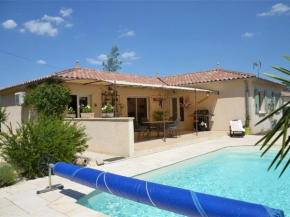 Villa 4* à Vallon-Pont-d'Arc avec piscine privée, jardin clôturé, climatisation et WiFi - FR-1-382-63